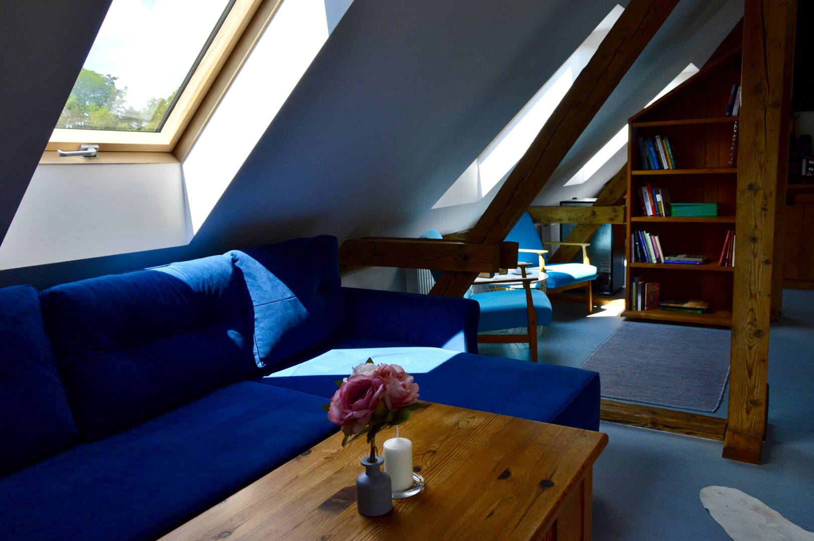 RE JOANNA DURAJ - 42